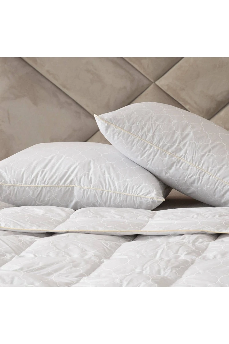 (П) Подушка Kariguz basic "Восток" ИвШвейСтандарт 70x70