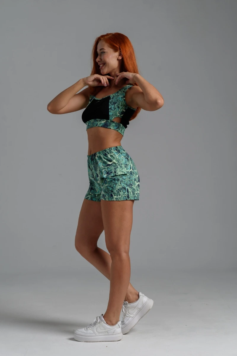 Шорты 8486 (рептилия)