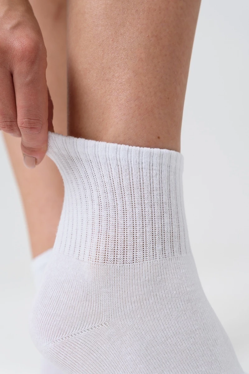 Носки стандарт Мама отдыхает (белый)