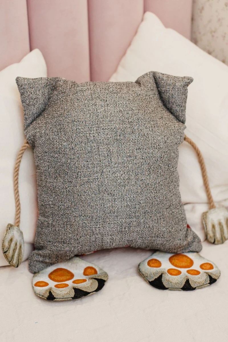 Подушка декоративная игрушка Добряша 35*45 (серый)