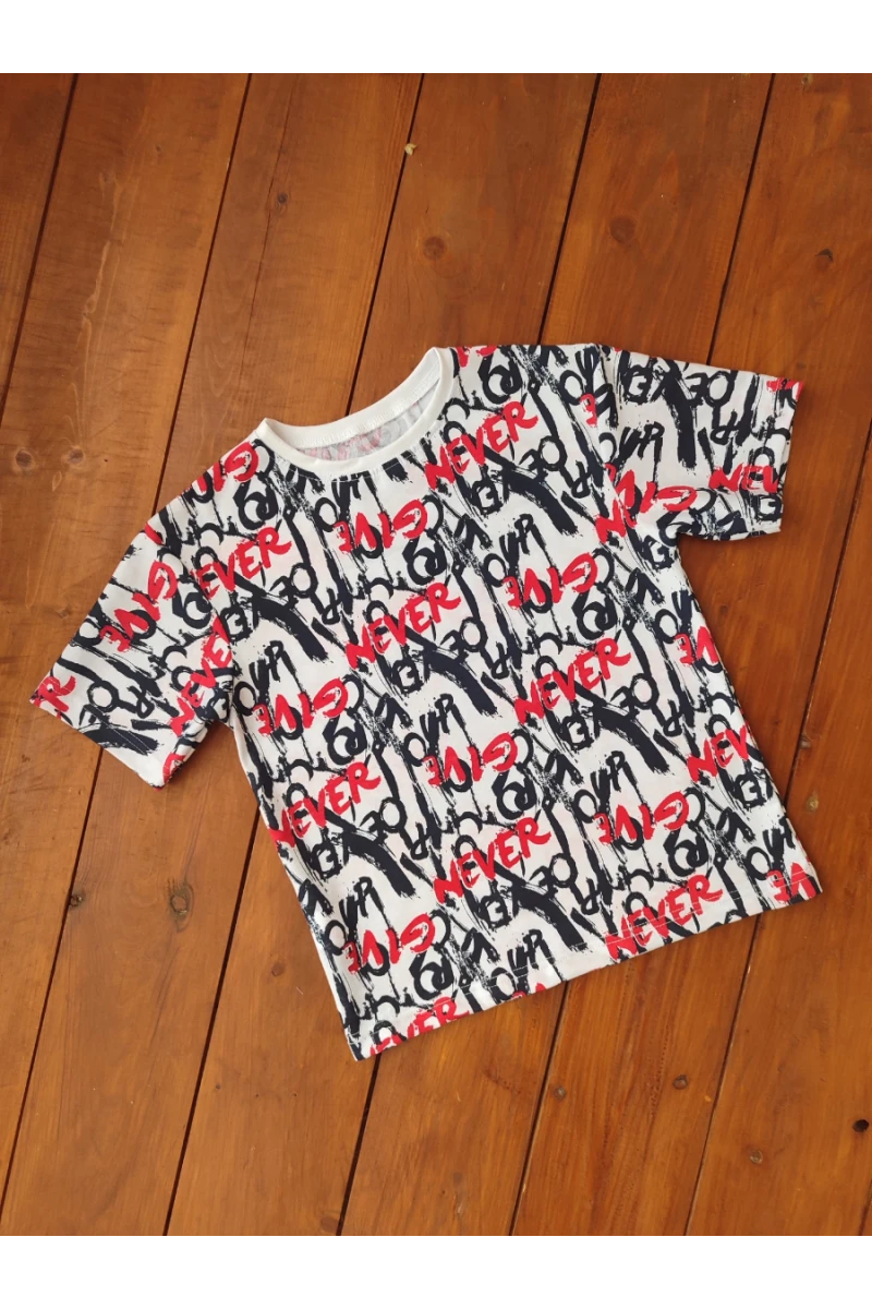 Детская футболка 33064 (черная надпись/молочный)