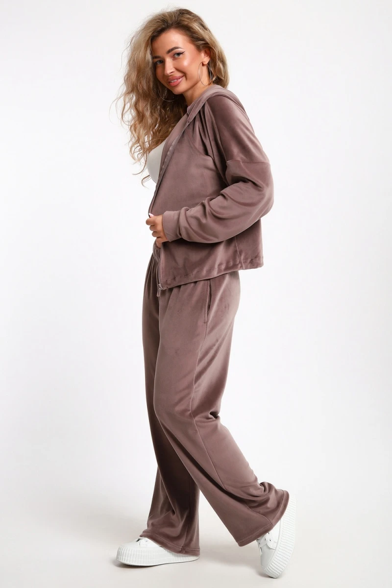 Костюм с брюками 061 (капучино)