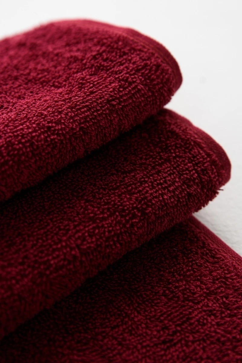 Полотенце Софатекс 70 * 140 для ванной и бани bs (бордовый)