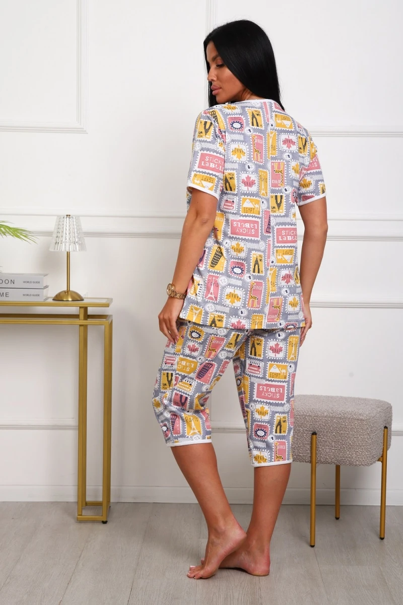 Пижама с бриджами 1096 (разноцветные)