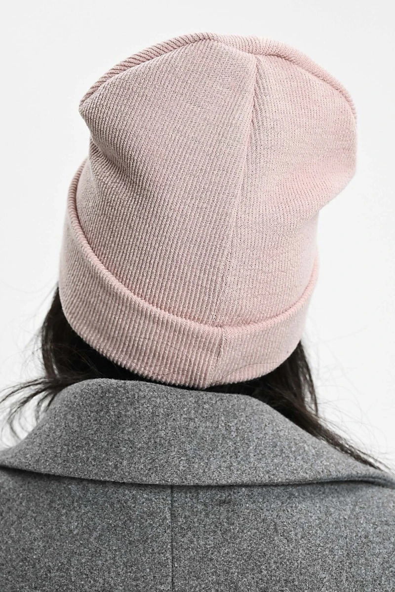 Шапка теплая в рубчик (розовый)