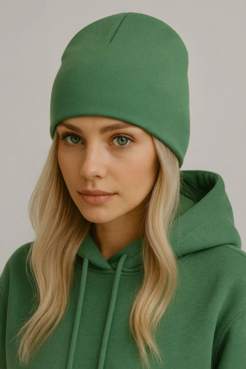 Шапка 001 (изумрудный)