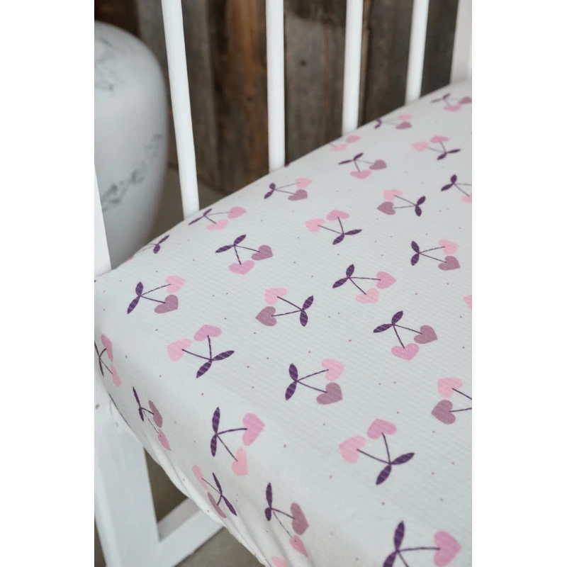 Простыня 120*60 для новорожденных (вишни)