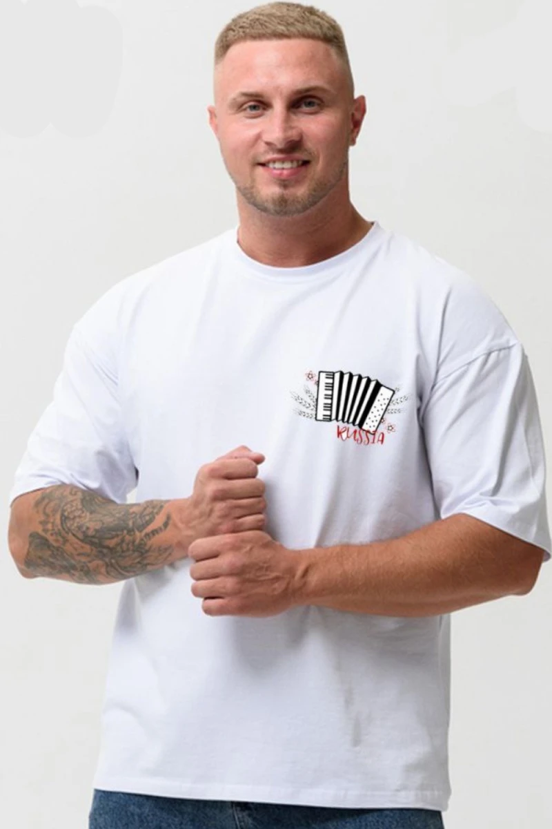 Футболка 8579 оверсайз (белый+гармонь)