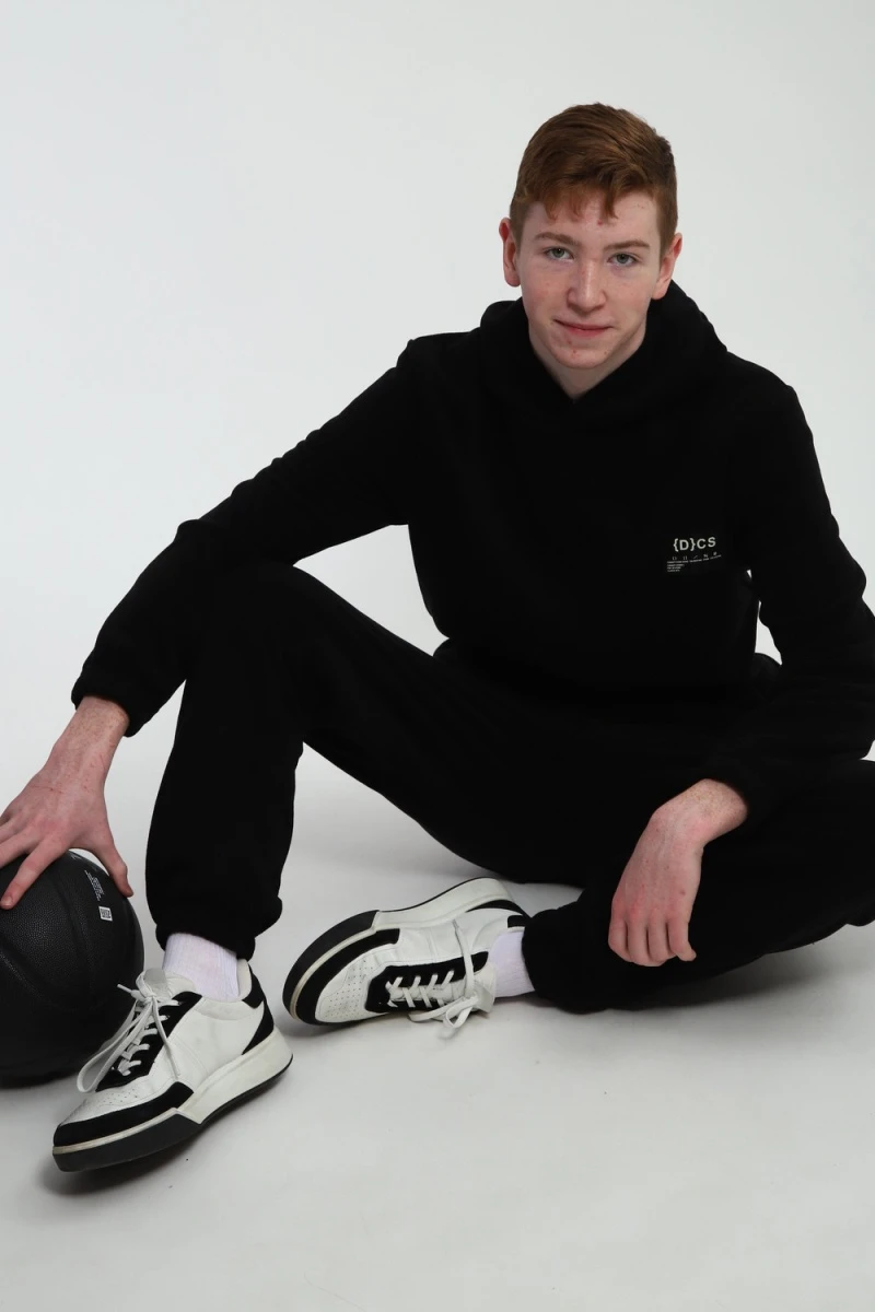 Костюм с брюками 062 (черный)