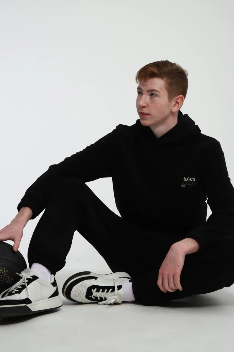 Костюм с брюками 062 (черный)