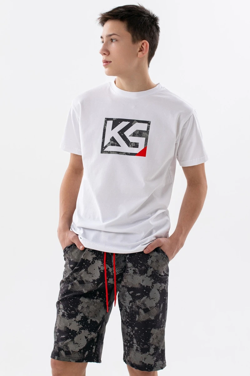 Костюм с шортами Страйк (белый)