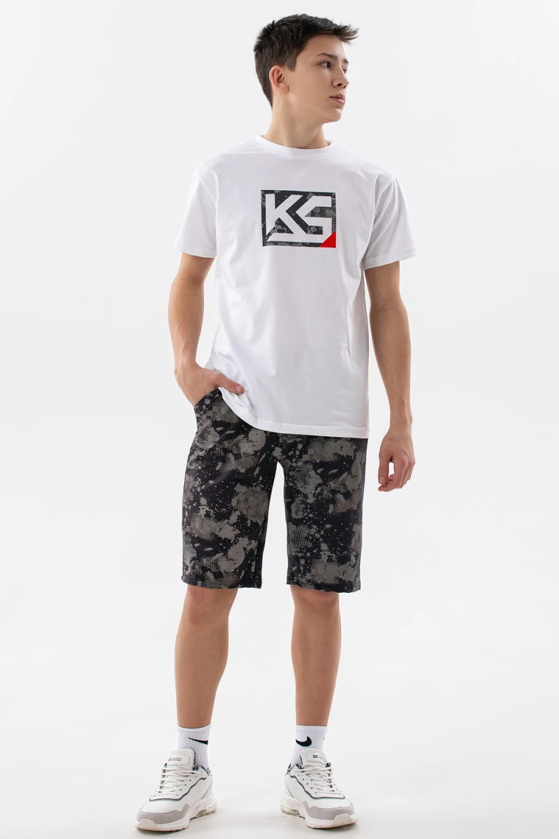 Костюм с шортами Страйк (белый)