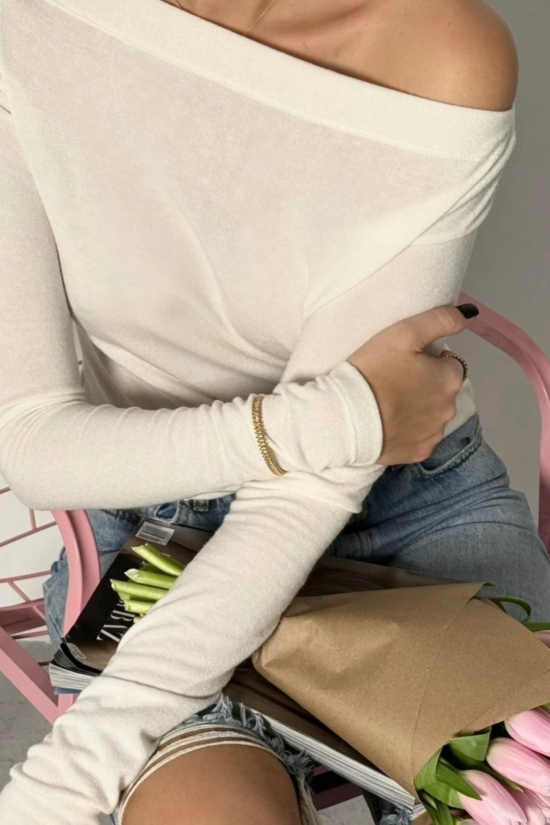 Лонгслив облегающий полупрозрачный с длинным рукавом (молочный)