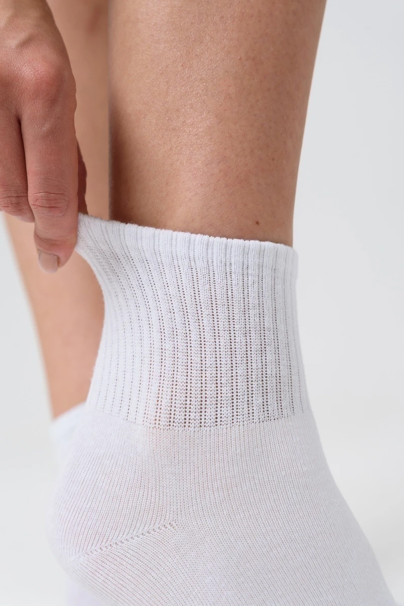 Носки стандарт Не хочу (белый)