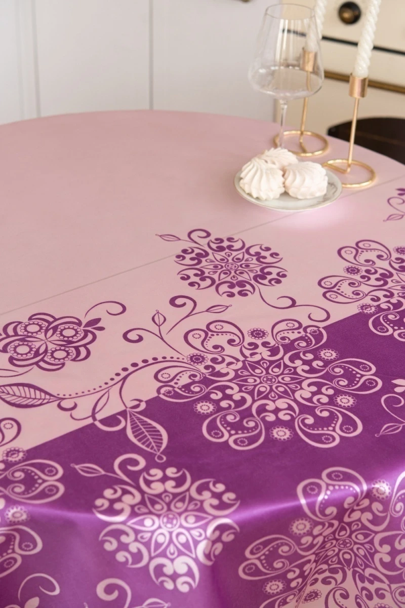 Розовый фламинго Скатерть (в ассортименте)