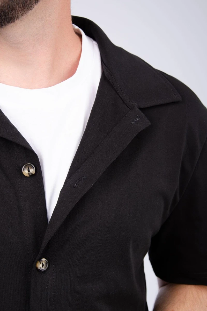 Костюм с шортами Бриони (черный)