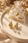 Серьги пусеты ультралегкие Капля 3d (золото)